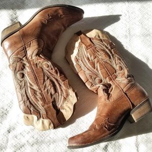 Coconuts tan cowgirl boots